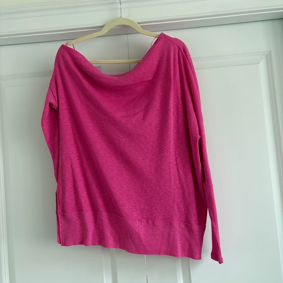 We The Free Fuchsia Off-the-Shoulder Sweater Tunic EUC - Picture 1 of 7